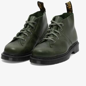 Dr. Martens Men's Green Leather Chukka Boots